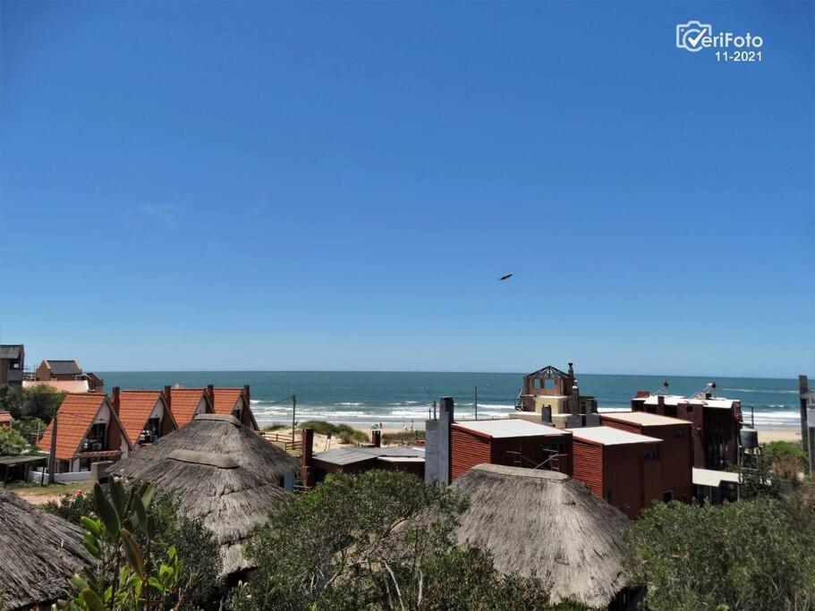 Cabanas En Playa Rivero Villa ปุนตาเดลดีอาโบล ภายนอก รูปภาพ